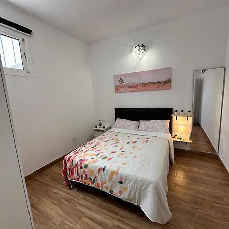 Oasis Angela Apartment Аресифе Екстериор снимка