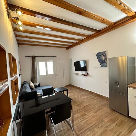 Oasis Angela Apartment Аресифе Екстериор снимка