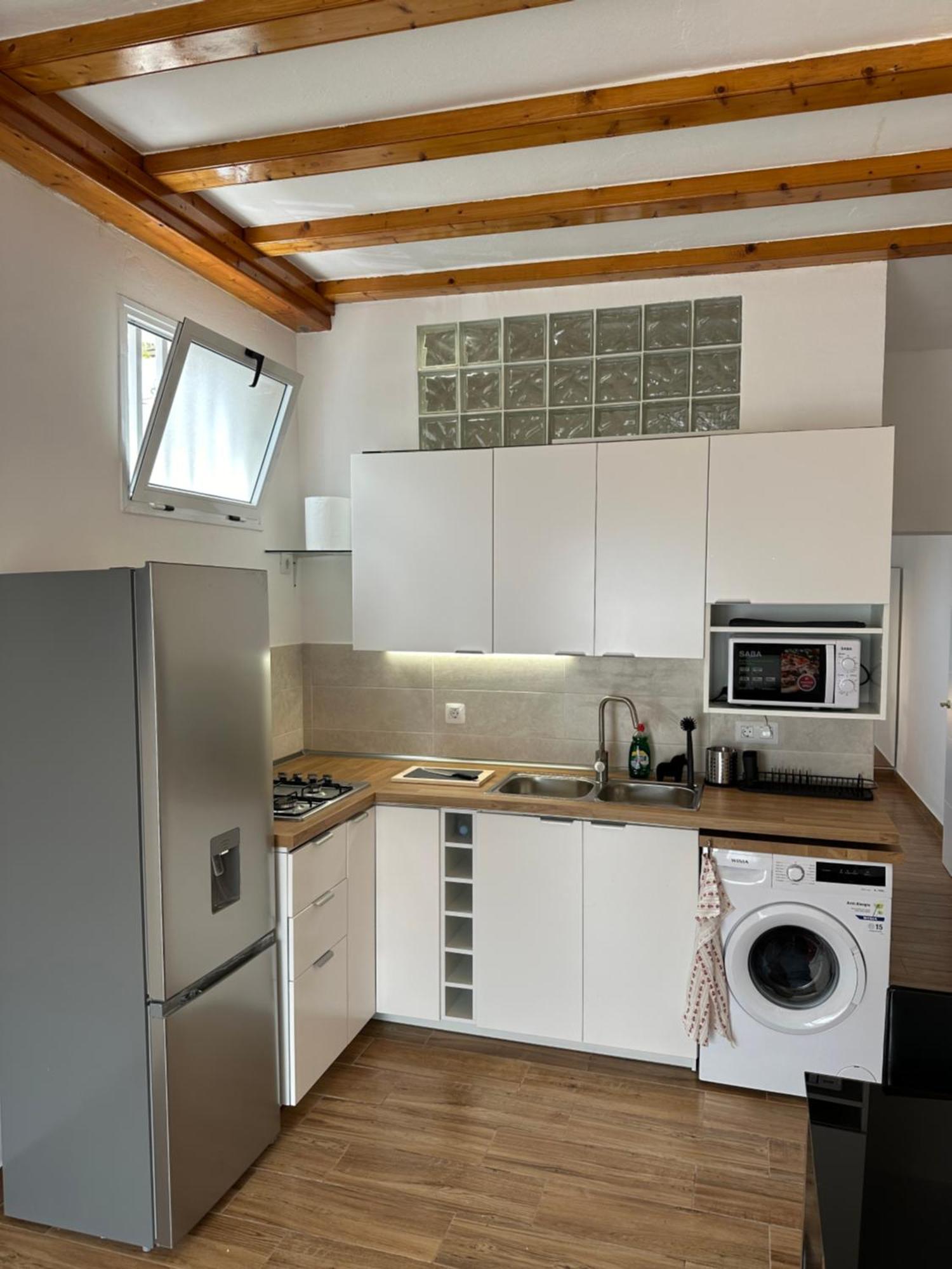 Oasis Angela Apartment Аресифе Екстериор снимка